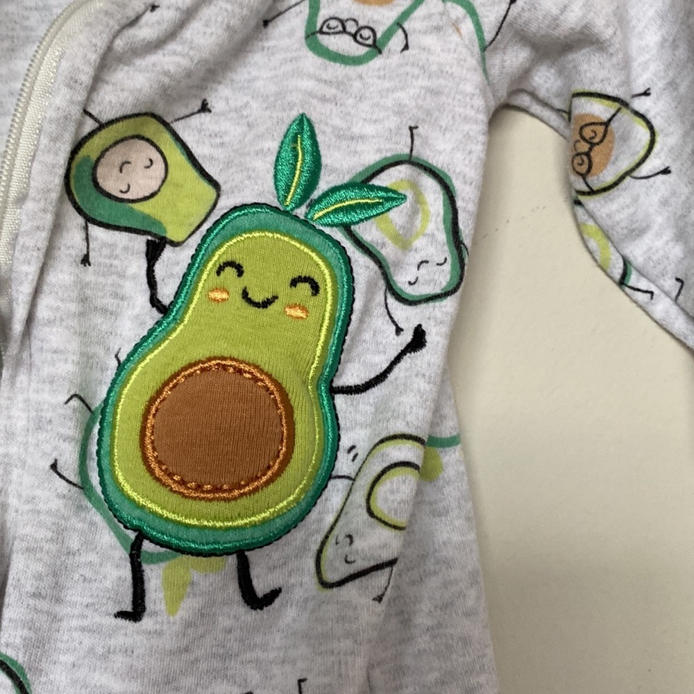 AVOCADO 🥑 Onesie 3-6 months - Picture 7 of 7